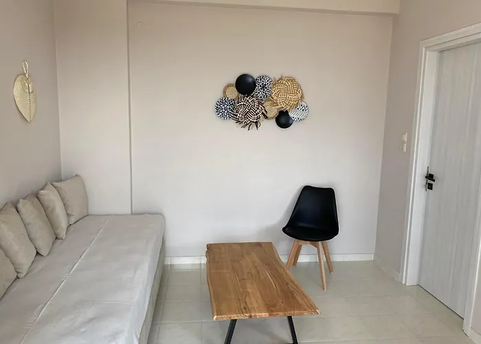 شقة Erato Petalídhion