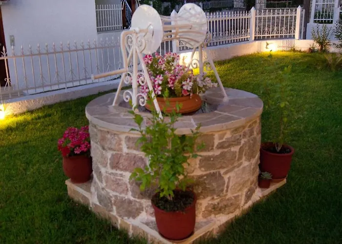 Erato * Petalídhion